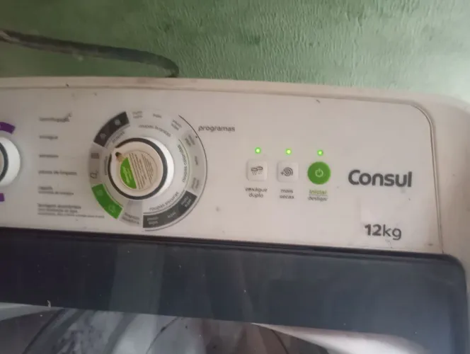 Vendo Máquina Consul 12 kg Parou de Centrífugar