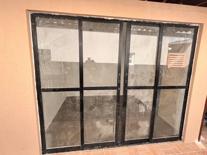Esquadria para Varanda - 2,60 x 2,25 m