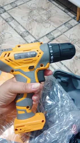 Parafusadeira 12V Recarregável - WAP com Kit