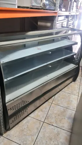 Balcão Refrigerado Seminovo Polar 1,75m de comprimento 127V com garantia.