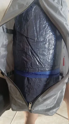 UMA BARRACA NTK COM TENDA PARA 6 PESSOAS 