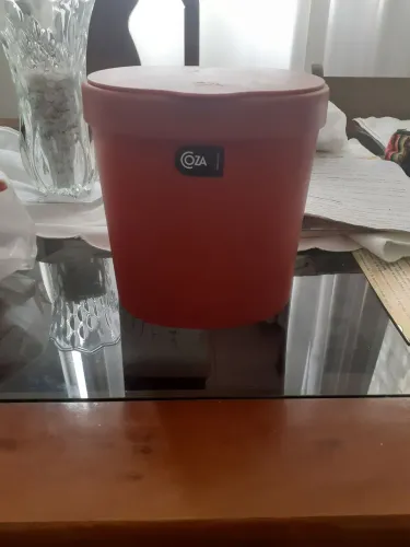 Lixeira de pia de cozinha