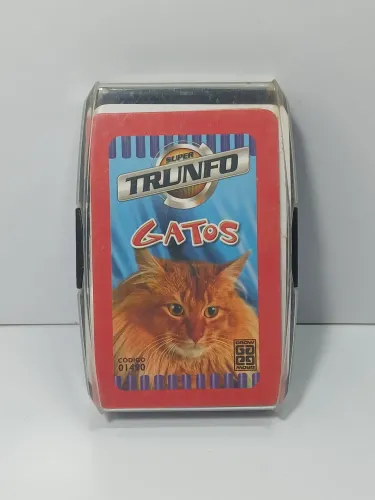 Super Trunfo Gatos de 2005 colecionável.