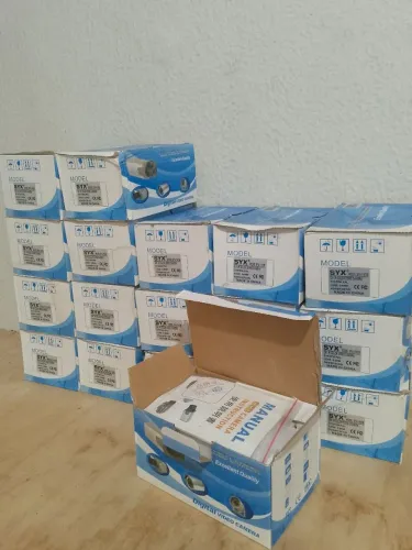 Câmeras de segurança novas na caixa