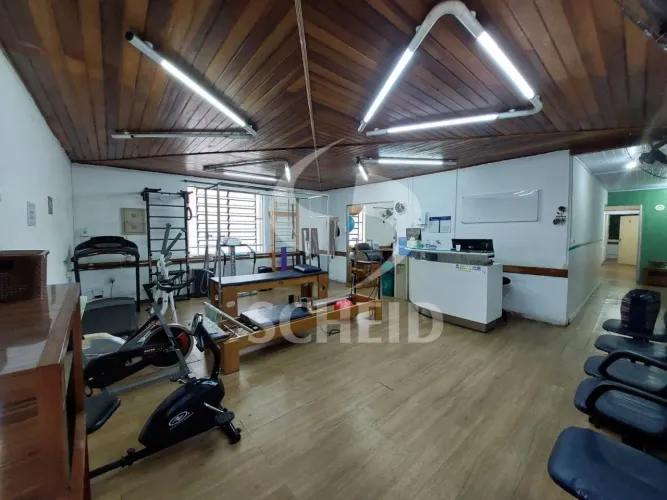 Prédio Comercial de 462m² na Cidade Dutra