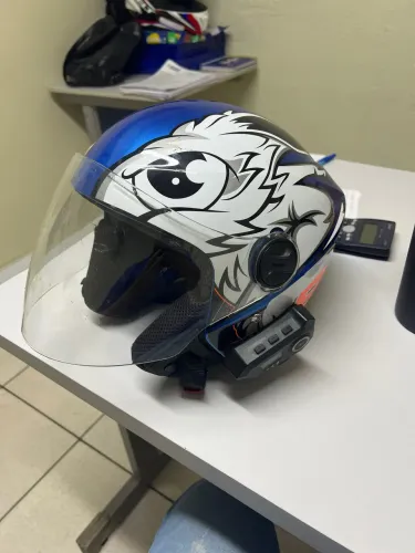 Capacete + intercomunicador