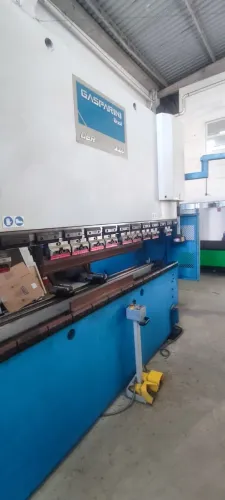 Dobradeira Gasparini CNC 110 ton 3 metros