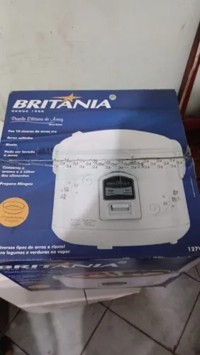 Panela Arroz Elétrica Britânia 10 xícaras