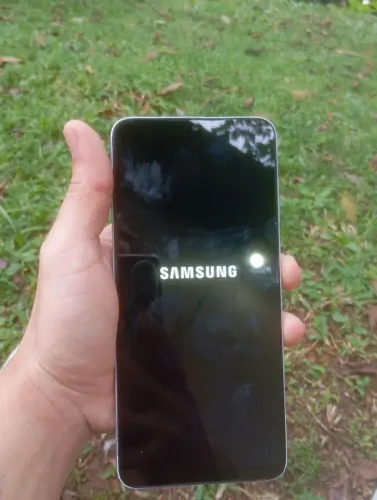 celular em perfeito estado 