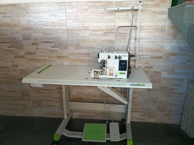 Vendo Máquina overloque industrial 