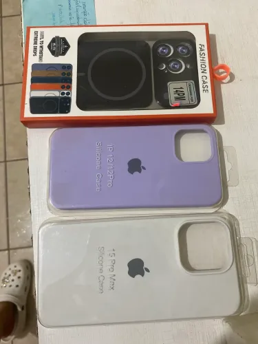 Capinhas novas nunca abertas