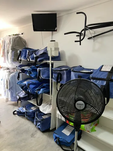 Vendo negócio de passadoria de roupas | faturando | clientes ativos