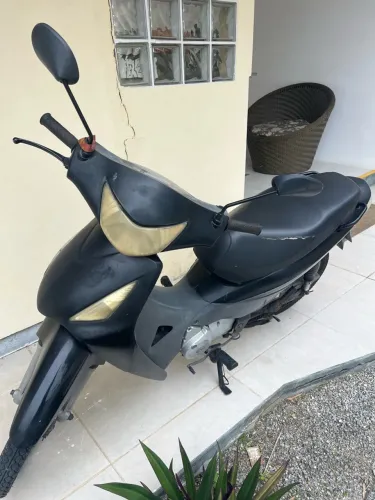 Honda Biz 125 Ks partida pedal