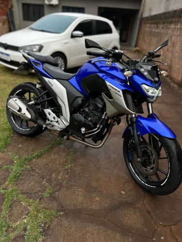 Moto fazer 250 ano 2020