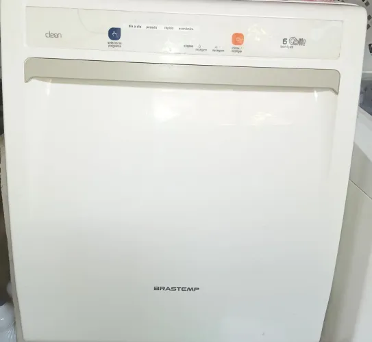 Máquina de lavar louça 6 serviços