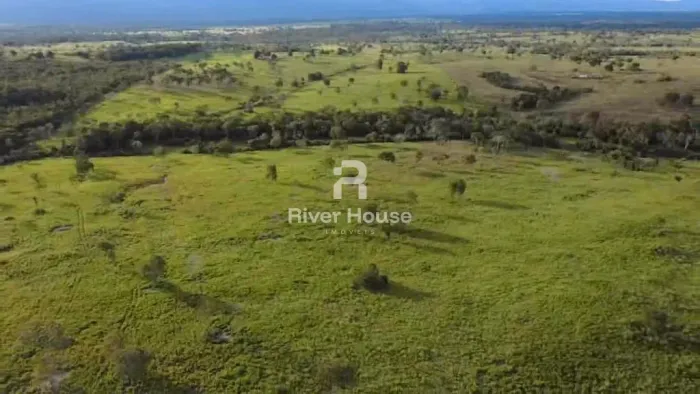 Fazenda 109 Hectares à venda para Pecuaria Localizada a BR 070 Zona Rural deacesso a , Các