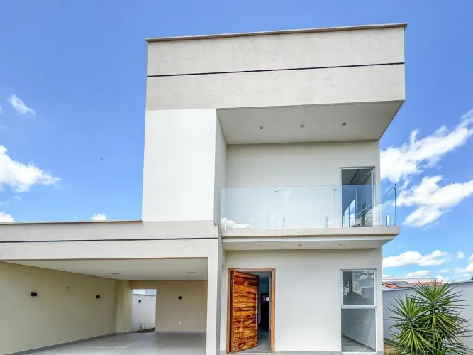 Casa Duplex em Condomínio em Timon com 3 Suítes