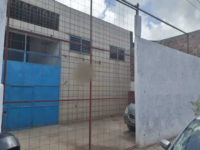 Galpão área de 250m2 mbiribeira Recife PE