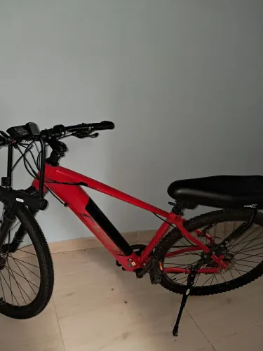 Bike oggi elétrica 8.0 de pedal assistido pra sair rápido