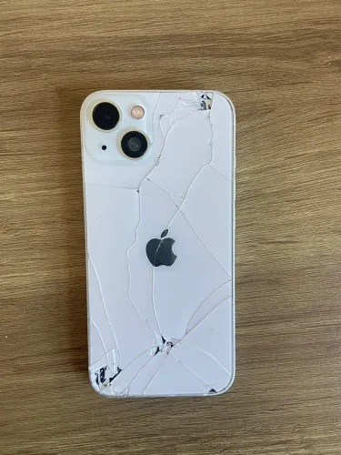 Iphone 13 quebrado