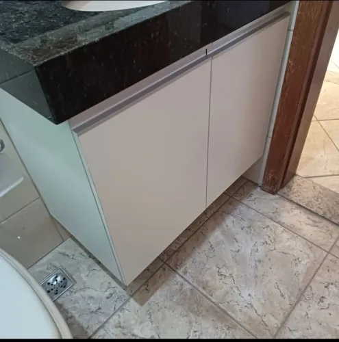 Armário p/banheiro NOVO