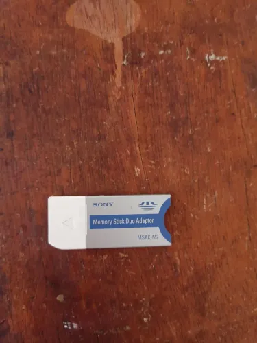 Adaptador para cartão de memória Sony stick pro duo