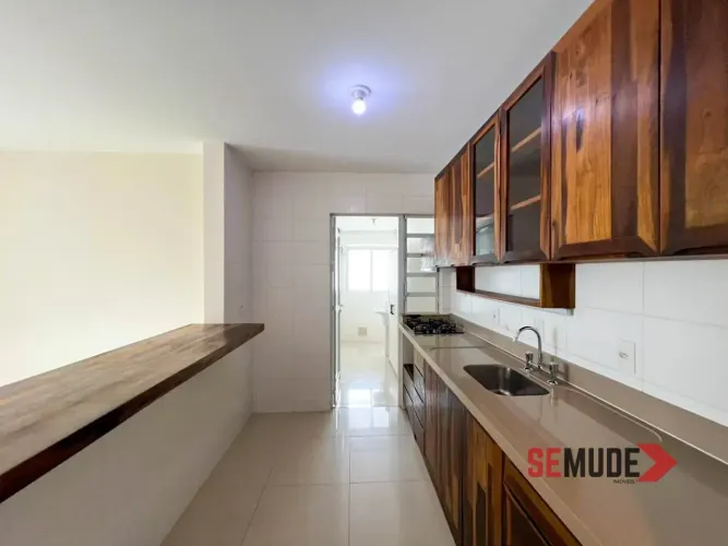 Apartamento 3 dormitórios, próximo a UFSC.
