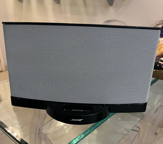 Caixa de som Bose sound dock funcionando