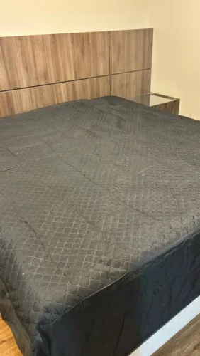 Cama King com colchão