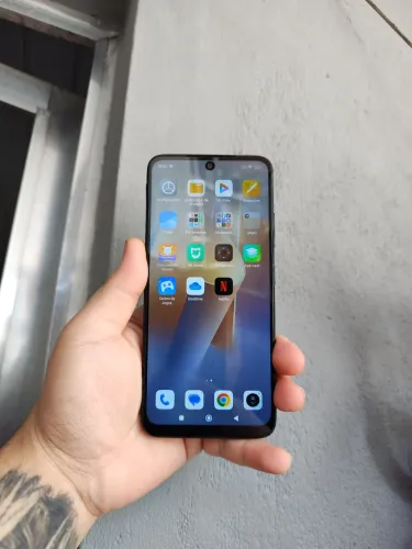 Xiaomi Redmi Note 11 128GB no Estado (Tela OLED Perfeita) detalhes