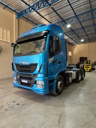  IVECO HI-WAY 440 6x2 - EXCELENTE ESTADO