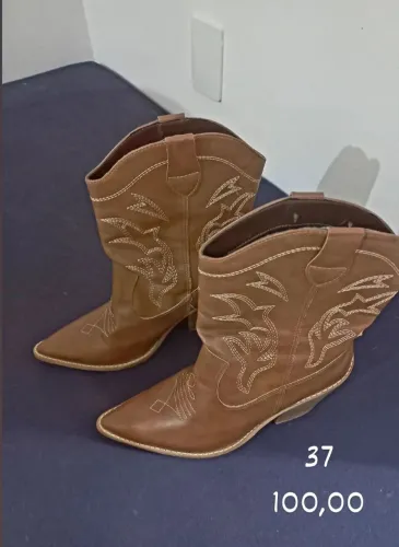 Botas femininas 
