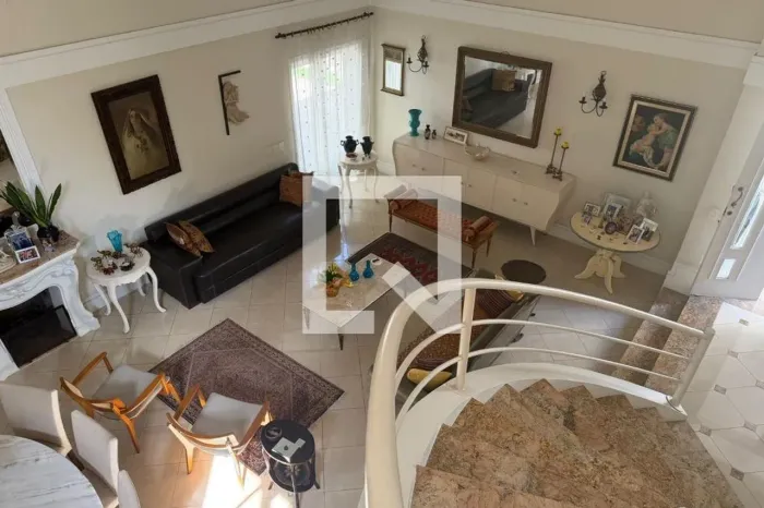 Casa à Venda - Alto de Pinheiros, 4 Quartos, 357 m2