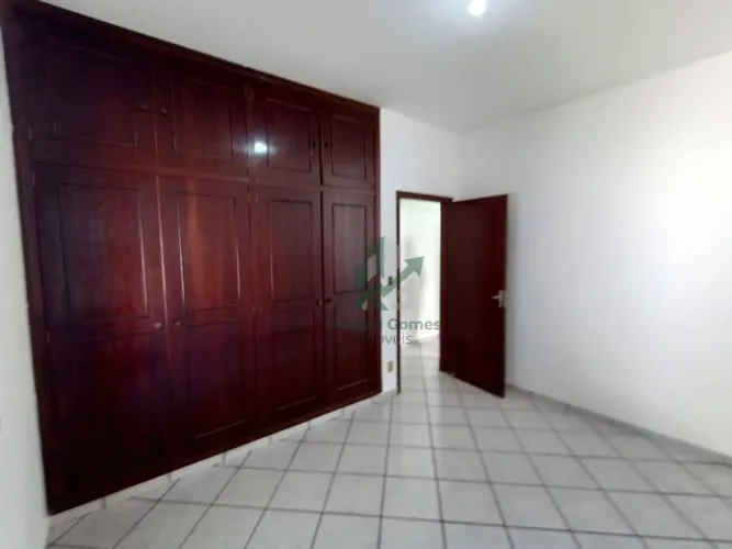Casa com 4 dormitórios para alugar, 140 m² por R$ 3.112,00/mês - Arruamento Primavera - Mo