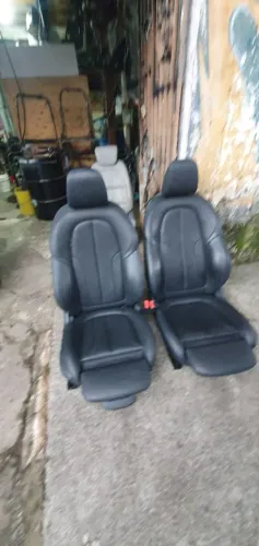 Bancos BMW esportivo elétricos em couro original 