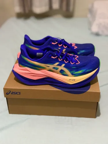 Tenis Asics Superblast 3