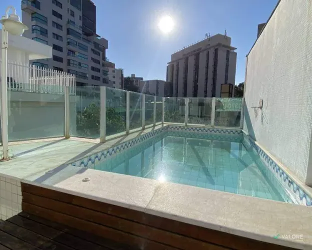 Cobertura à venda, 4 quartos, 369m² de área no Cruzeiro.