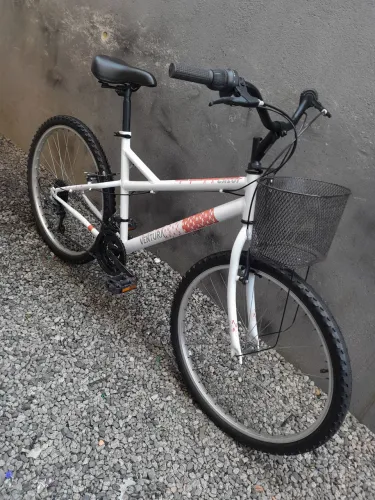 Bicicleta Aro 26 *REVISADA* (ACEITO CARTÃO)