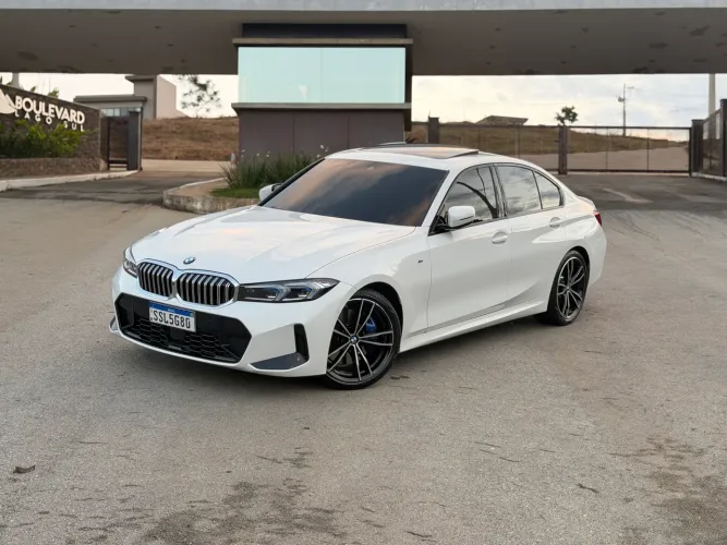 BMW 320I A 2.0 TB M Sport Activeflex 16V 4P 2024