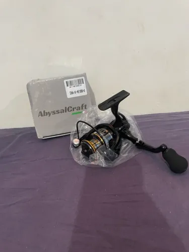Molinete para pesca, modelo he1000.