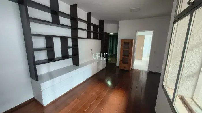Excelente apartamento 02 quartos - Lourdes