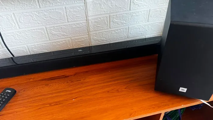 Soundbar JBL + Subwoofer