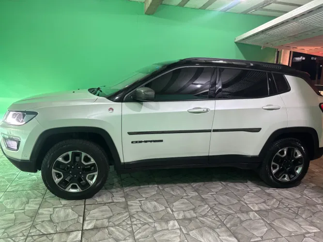 Jeep Compass Trailhawk 2.0 4X4 Dies. 16V Aut. 2018