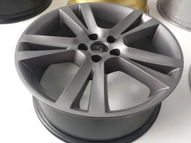 Roda aro 17 VW Golf europeu Grafite fosco Fox 5X100 