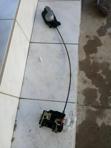 Fechadura porta ecosport. 2005 a 2012 traseira esquerda