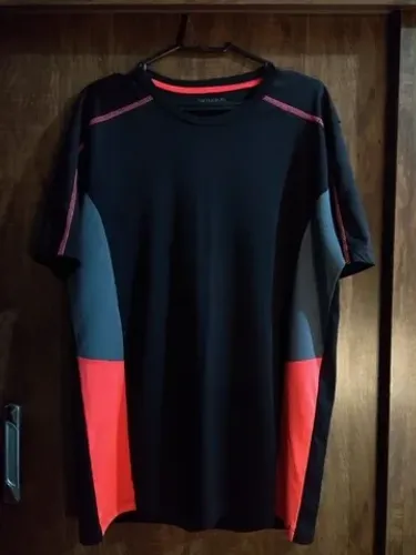 Camisa Esportiva Masculino Para Caminhada e Exercícios (Tam G)