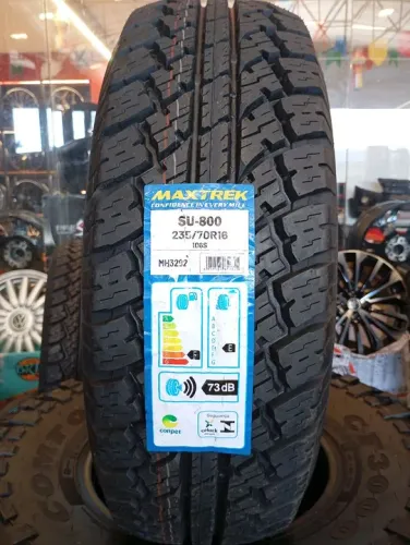 Pneu maxtrek 235/70R16