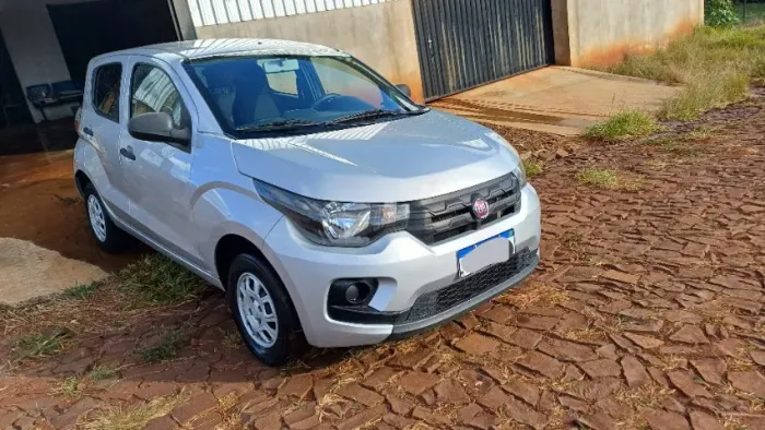 Fiat Mobi 2018 Super inteiro