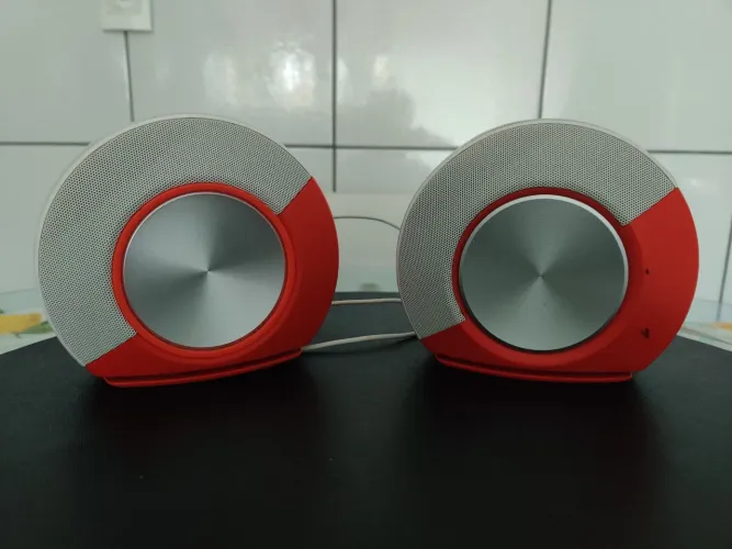 Caixa de Som JBL Laranja  