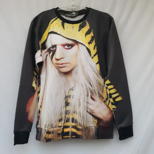 Blusa de Moletom Feminina com Estampa da Lady Gaga
